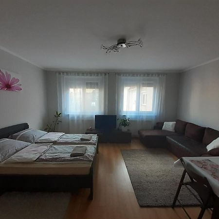 Tukan Apartman Hajduszoboszlo Ngoại thất bức ảnh